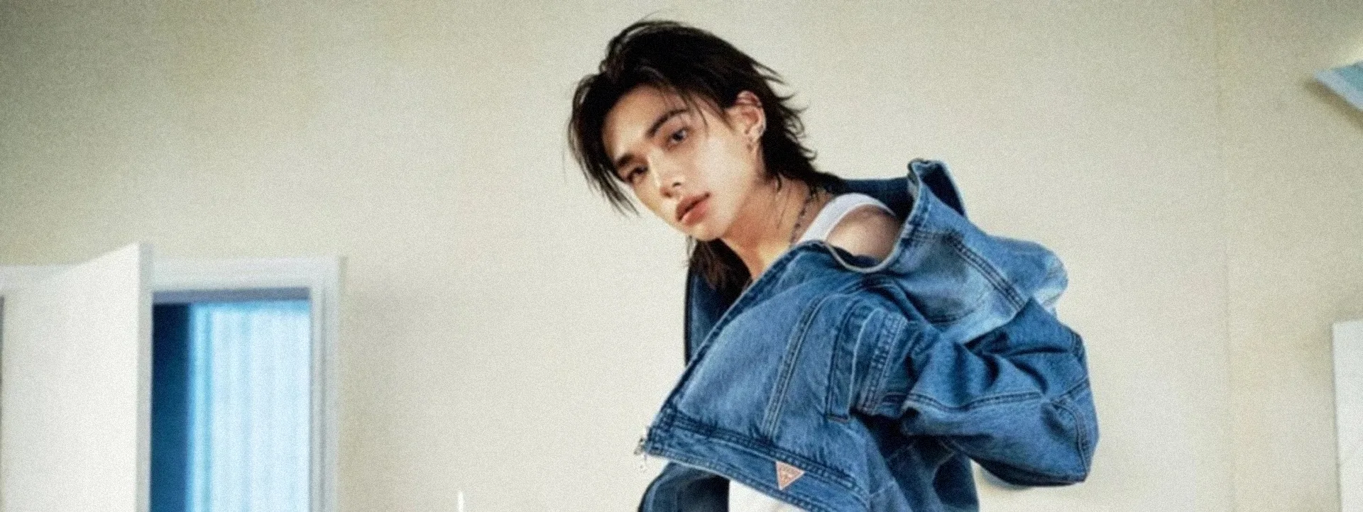 HYUNJIN de STRAY KIDS fue visto de paseo en Buenos Aires